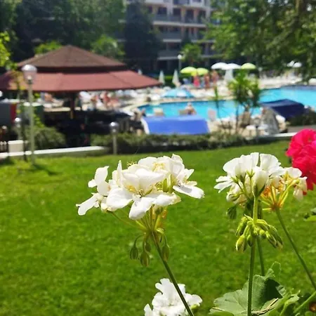 Park Perla Отель Золотые Пески