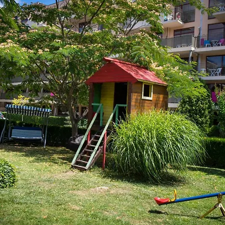 Отель Park Perla